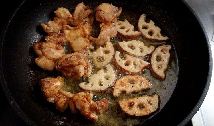 焼き目をつける