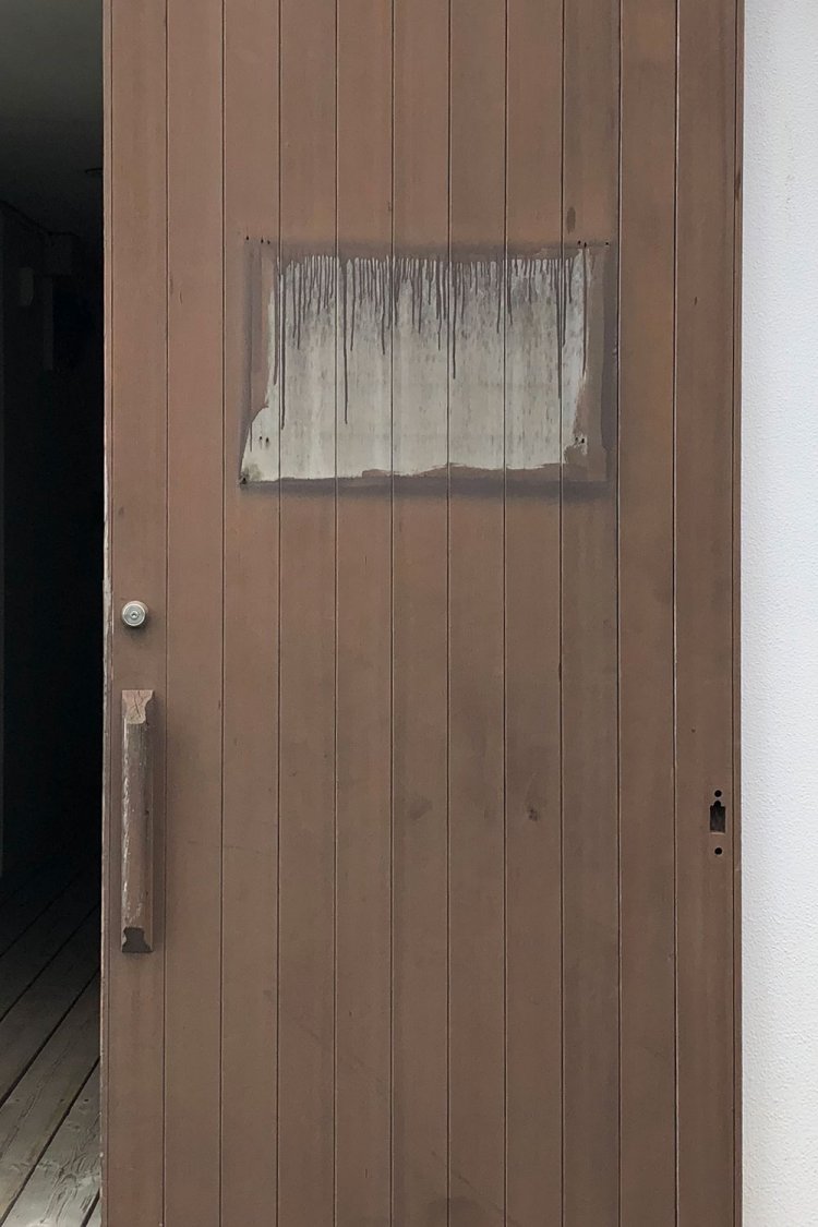 The door to another world《夢幻の扉》