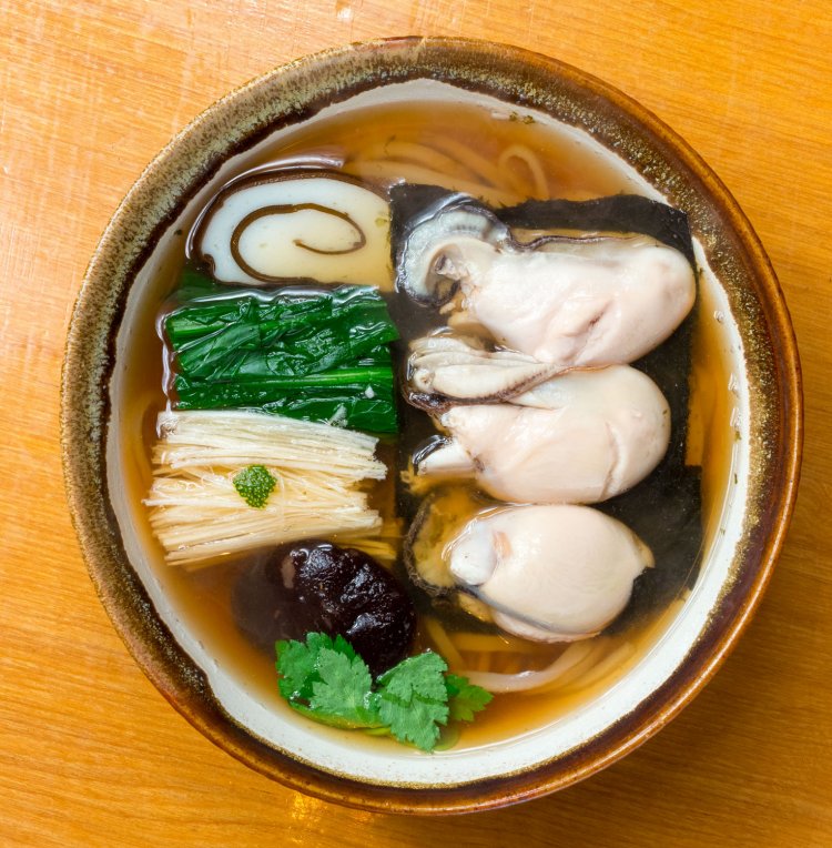 蕎楽亭　牡蠣うどん