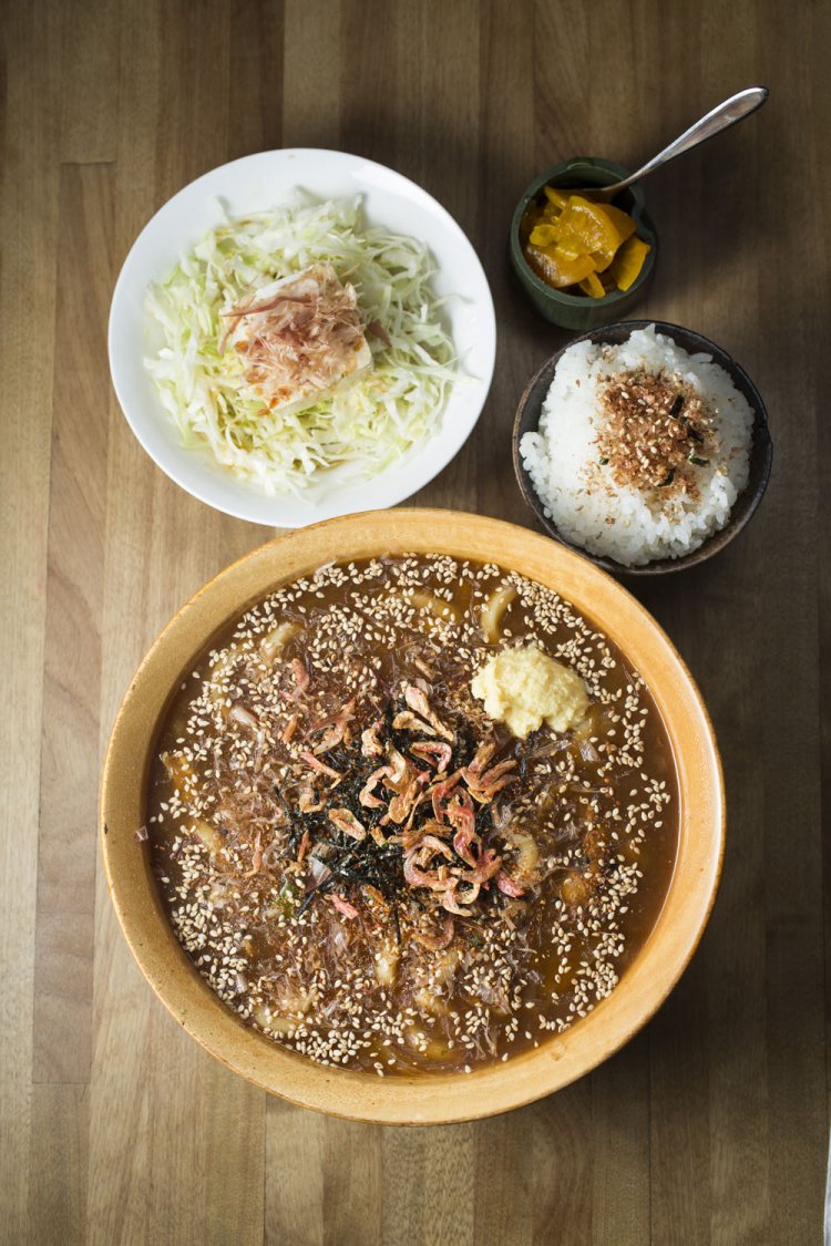 あんかけカリーうどん850円。