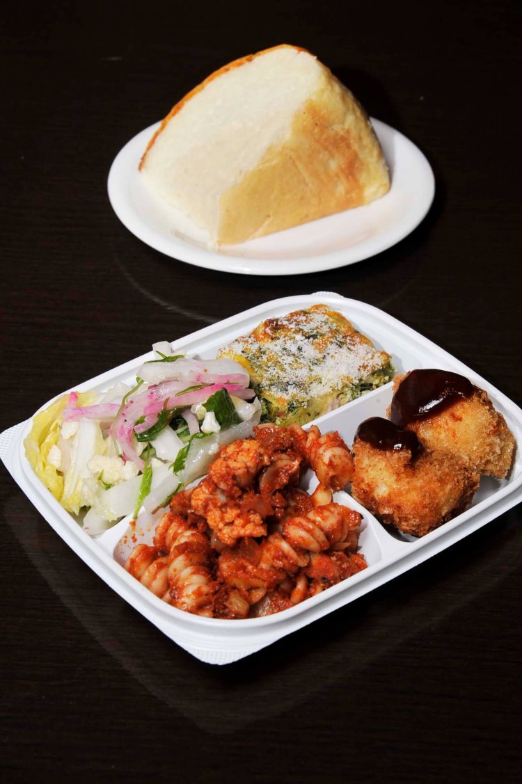 4種のデリカセット。