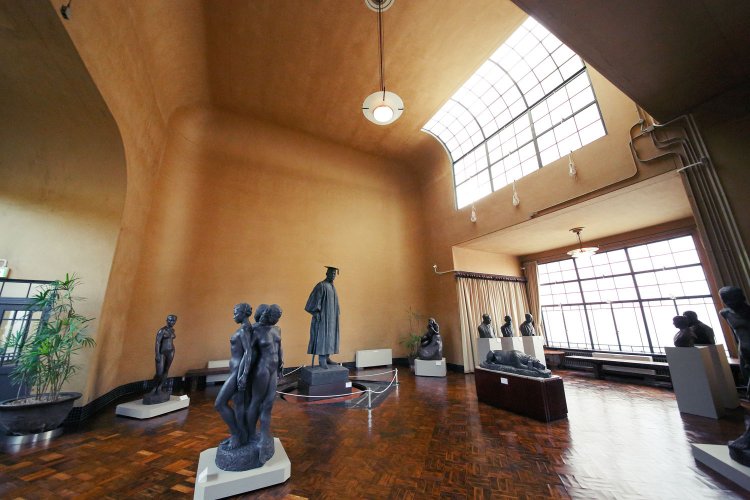 展示室は元アトリエ。