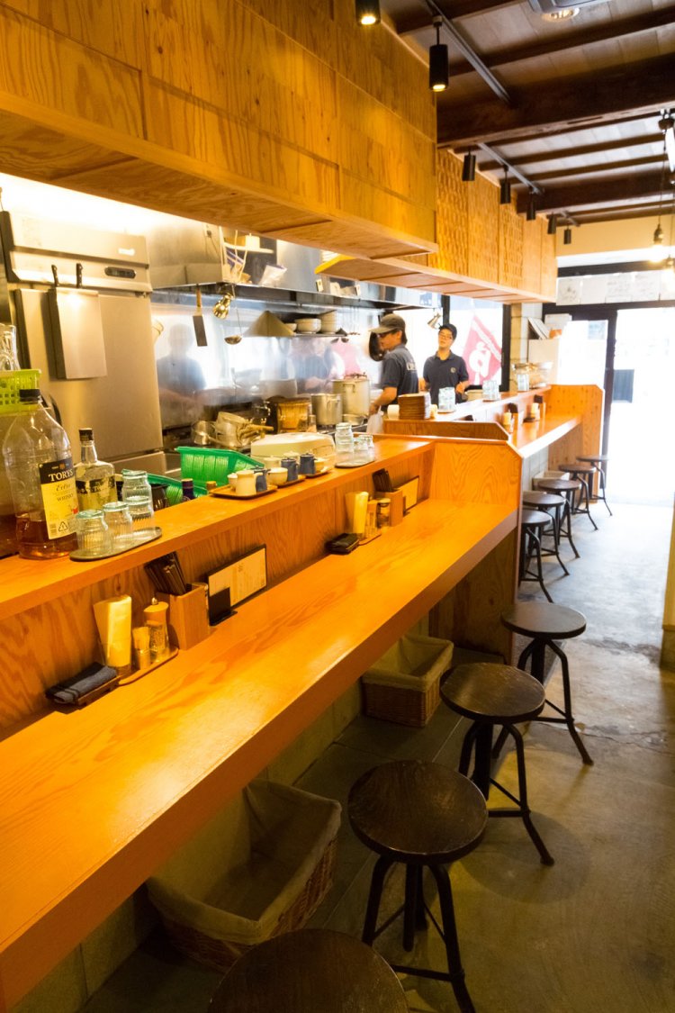 清潔感ある店内。