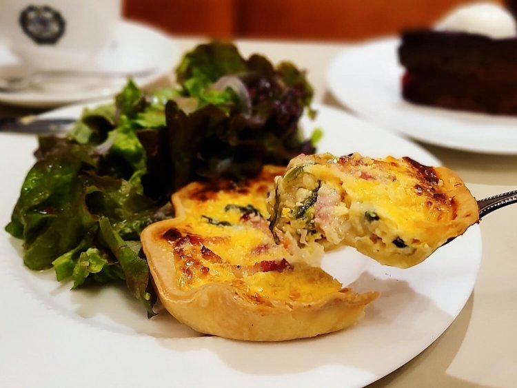 カフェーパウリスタ8