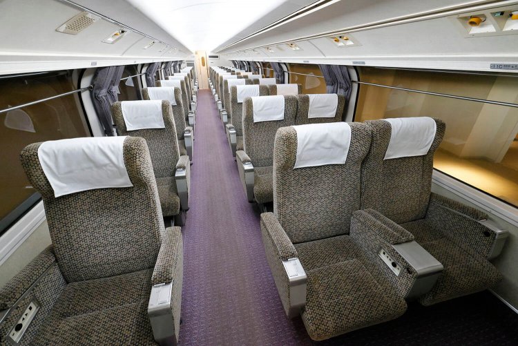 2階が特別席「スーパーシート」。