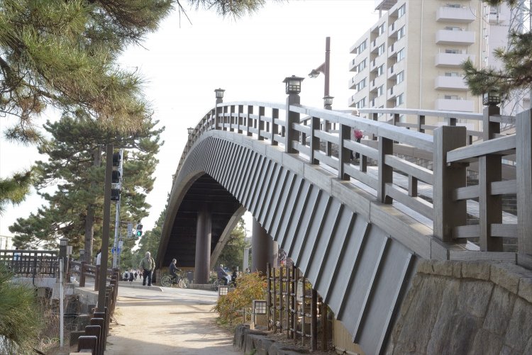 9  草加松原百代橋