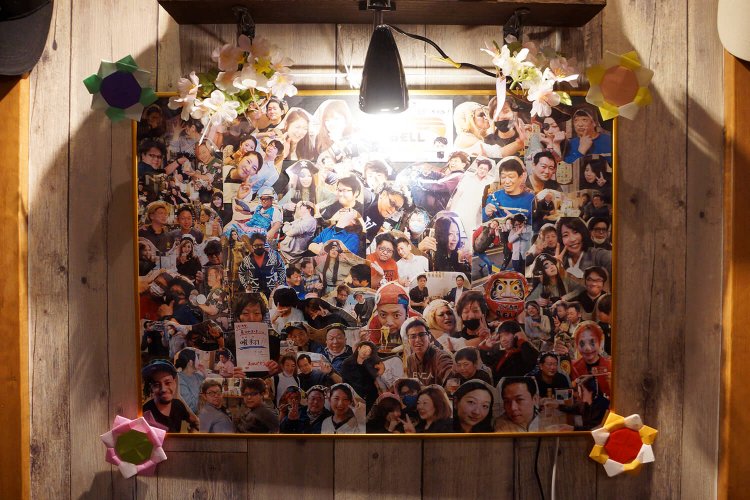 懐かしき“密”っぷりのコラージュ写真。全員笑顔がまぶしい。