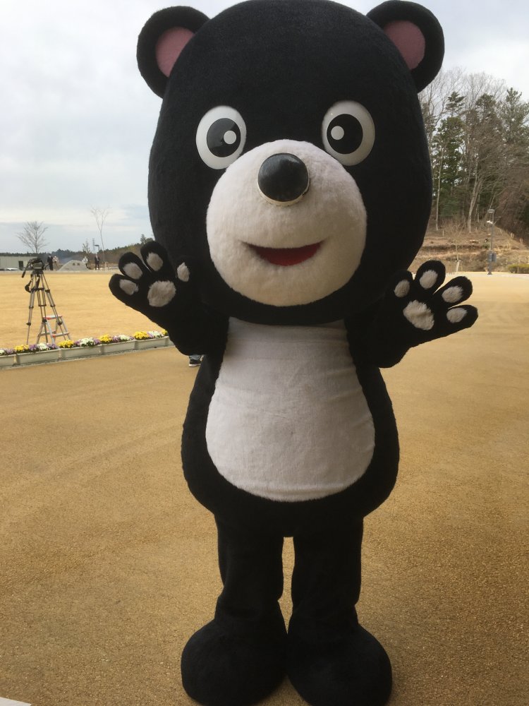 大熊町のマスコットキャラクター「まあちゃん」。 震災後は避難で離れ離れになった町民の絆維持に奔走中なのだとか。