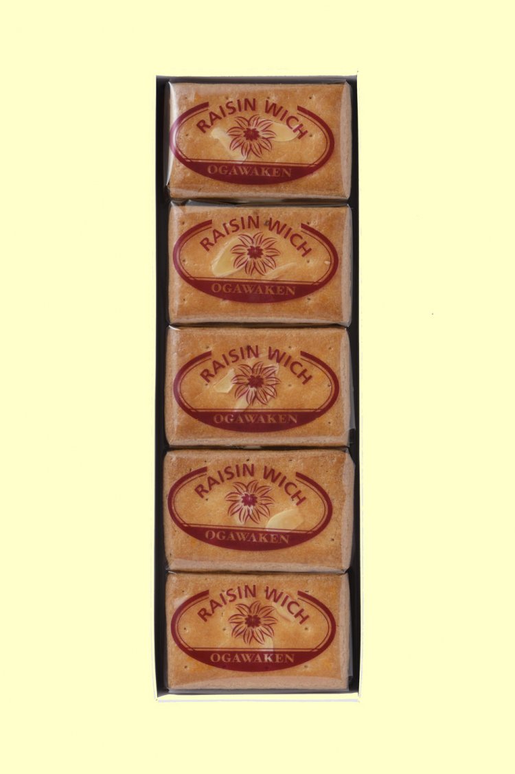 『御茶ノ水 小川軒』のレイズンウイッチ2