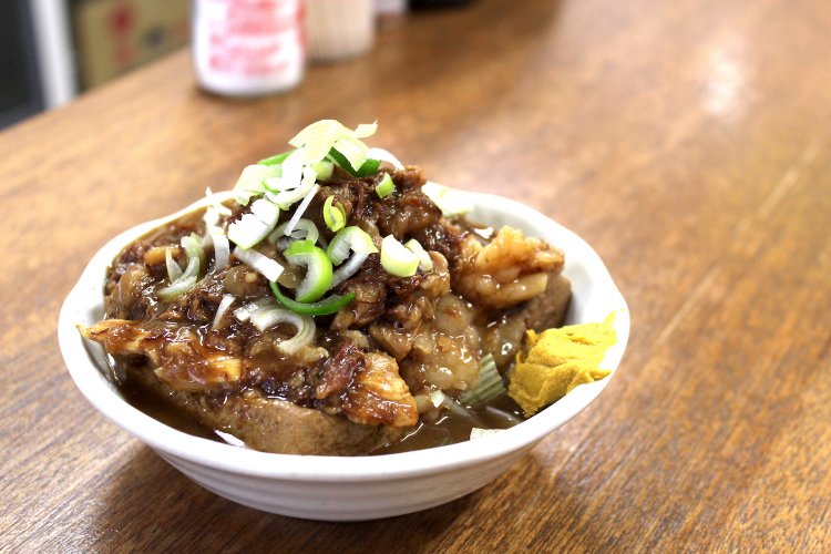 重ネ（煮込み豆腐）480円。