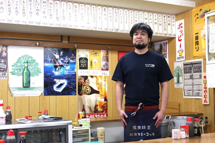 スタッフの林田さん。