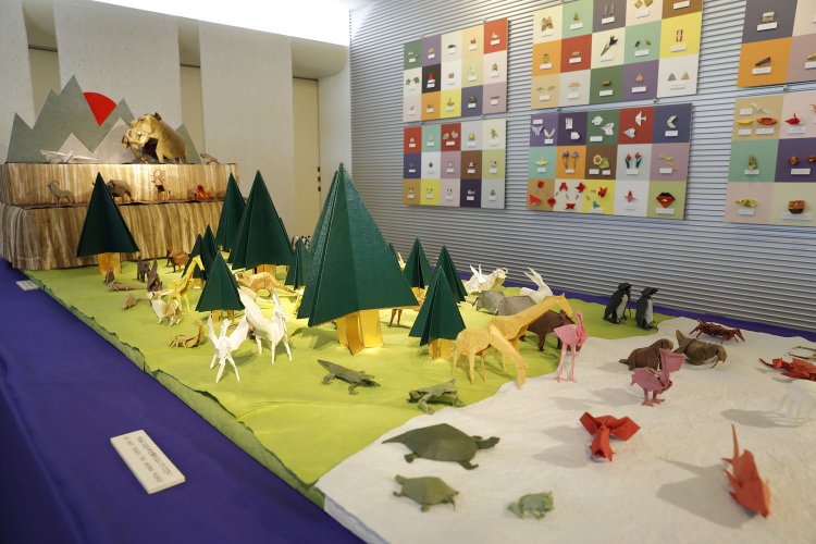 お茶の水 おりがみ会館1