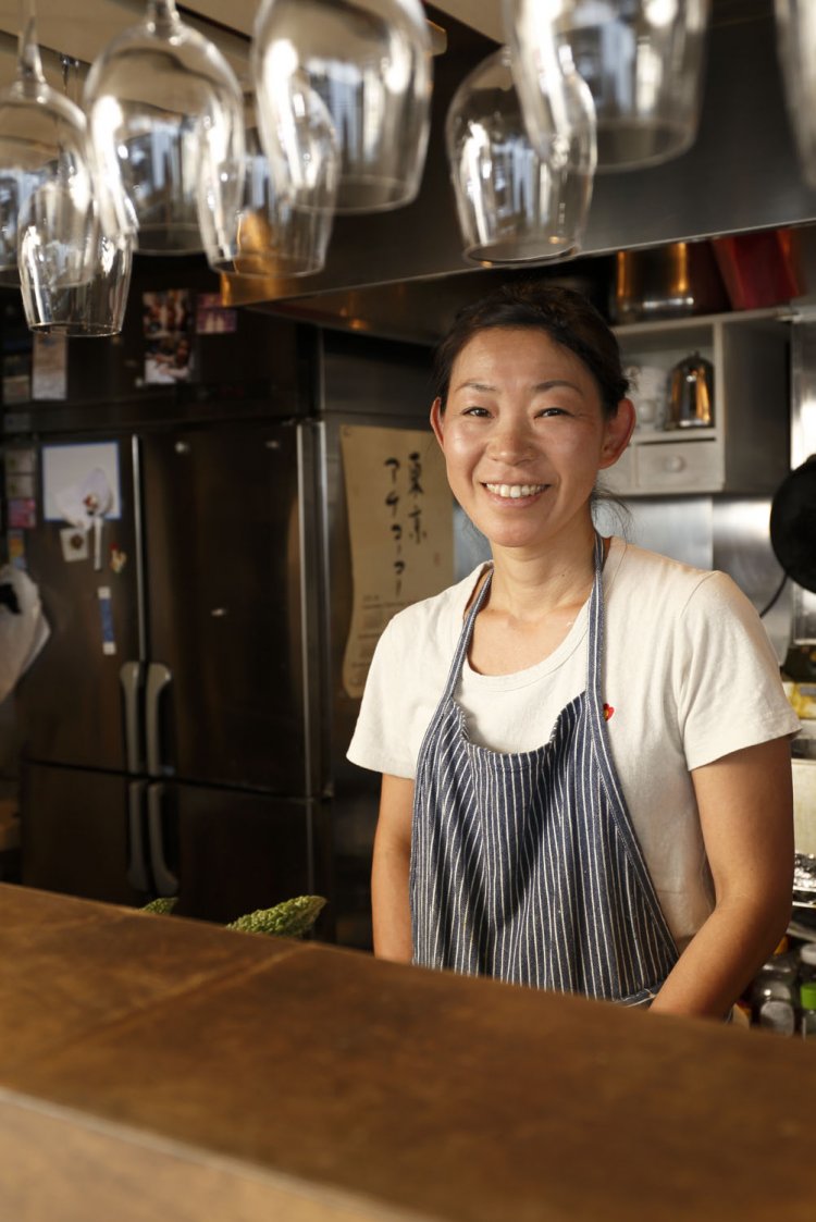 店主の小野さん。