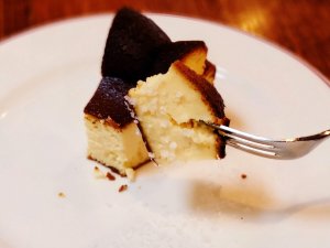 リゼッタのバスクチーズケーキ