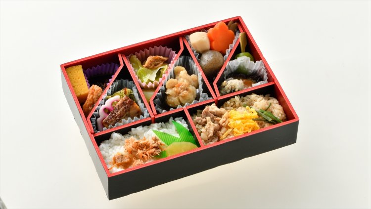 東北福興弁当〜未来へのきざはし 1200円。