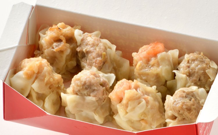 4種のシューマイセット 848円（8個） 。