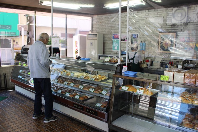 ちょっとした会話があるのが対面式のいいところ