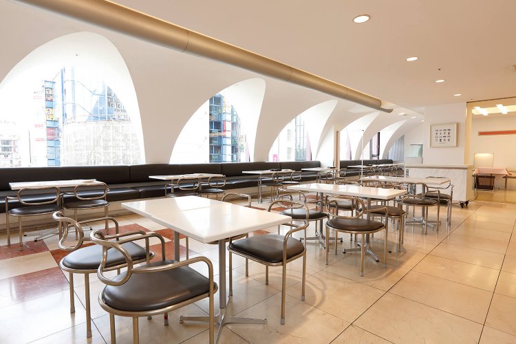 『タカノフルーツパーラー』