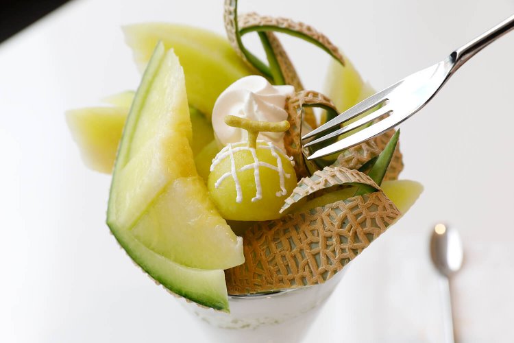 『タカノフルーツパーラー』