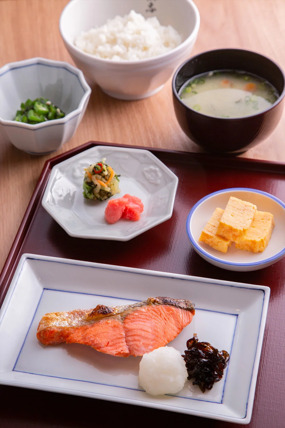 田中田式海鮮食堂 魚忠 東京駅 海鮮 さんたつ By 散歩の達人