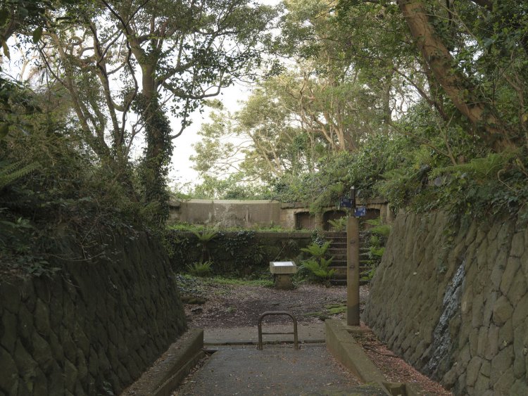 もう一つの日本初の西洋式砲台。