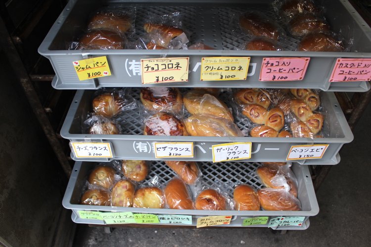 並べられたそばから売れていってしまう！