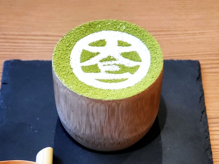 大三ぱふぇ 1320円。