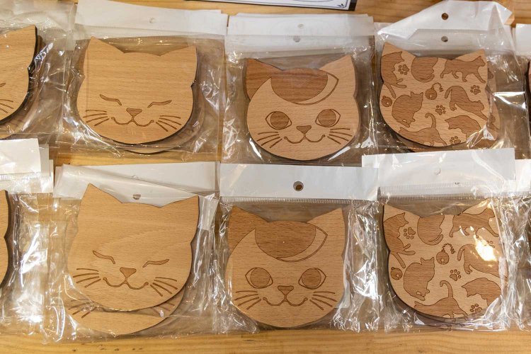 こちらは木製のコースター590円(税抜)。