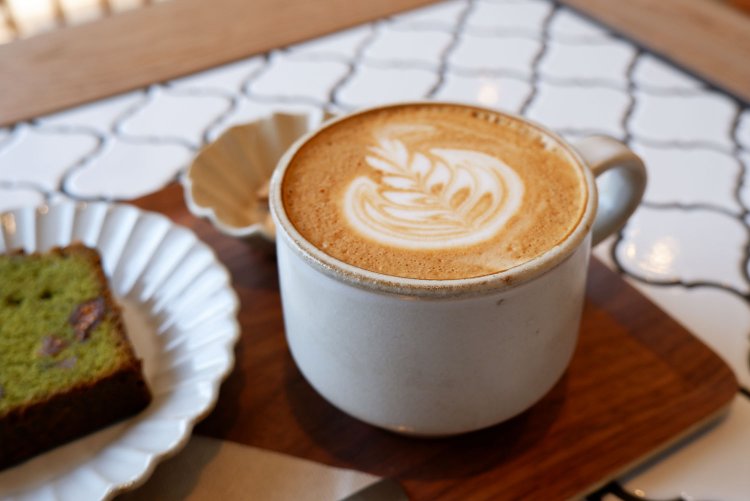 かんぶつとコーヒーのお店 まるに商店