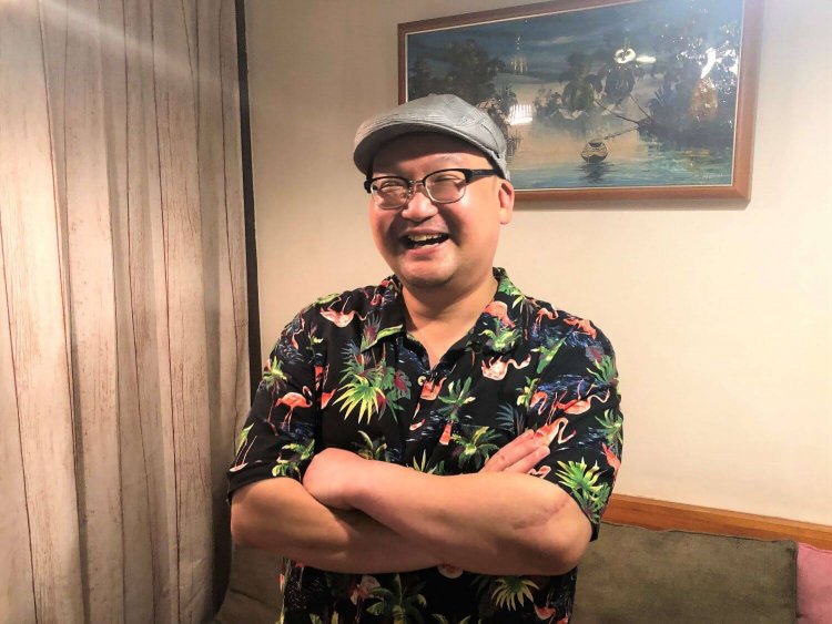 「いやー、取材？ 大変だよねぇ!」。明るくてパワフルな店主。