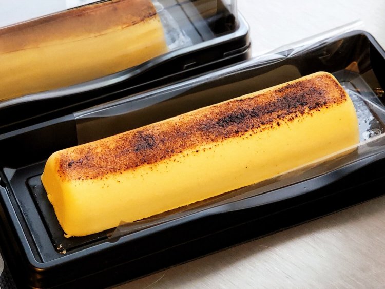 テリーヌバスクチーズケーキ（スティック） 600円。