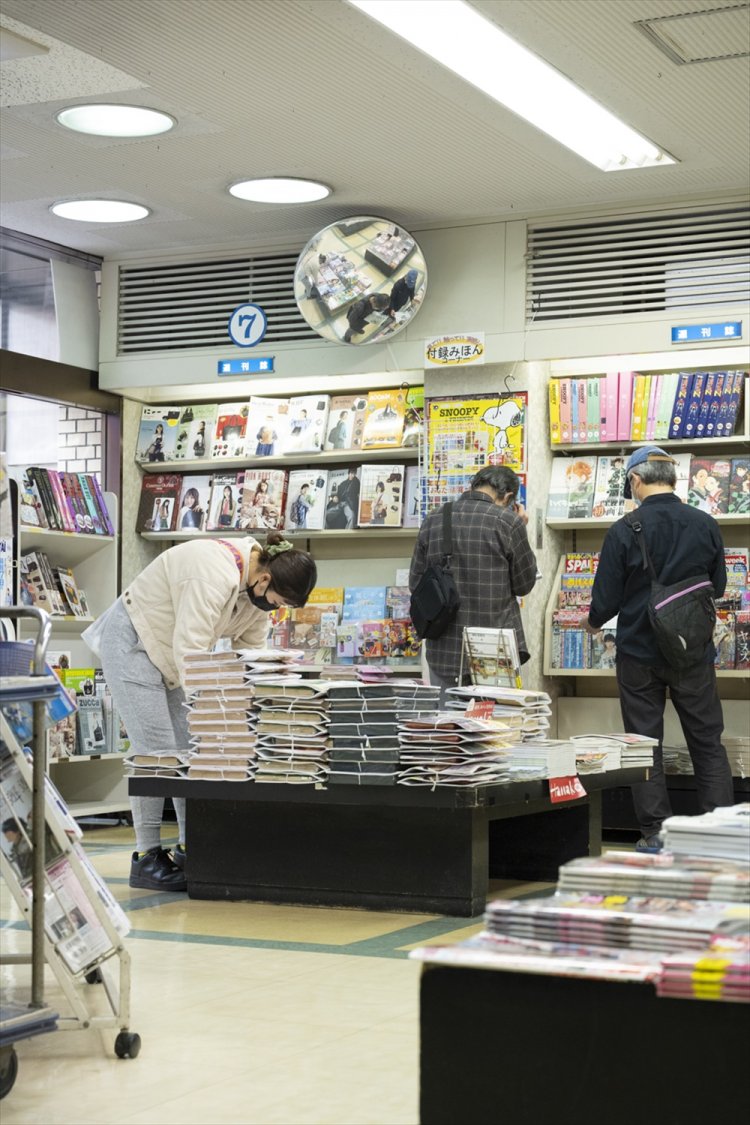 地元民御用達書店だ。