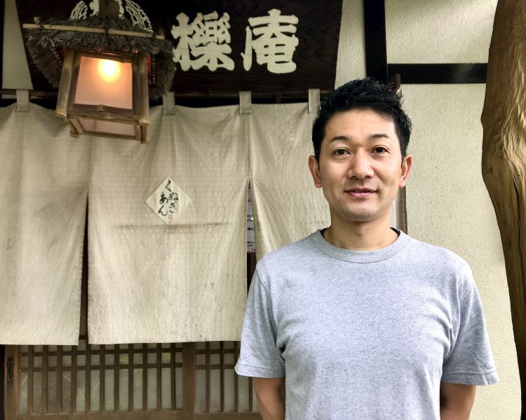 弟子の辻川和也さん。師匠の大河原秀夫さんは「自分は表に出るのが好きじゃないから。写真はご勘弁こうむるよ」とのこと。