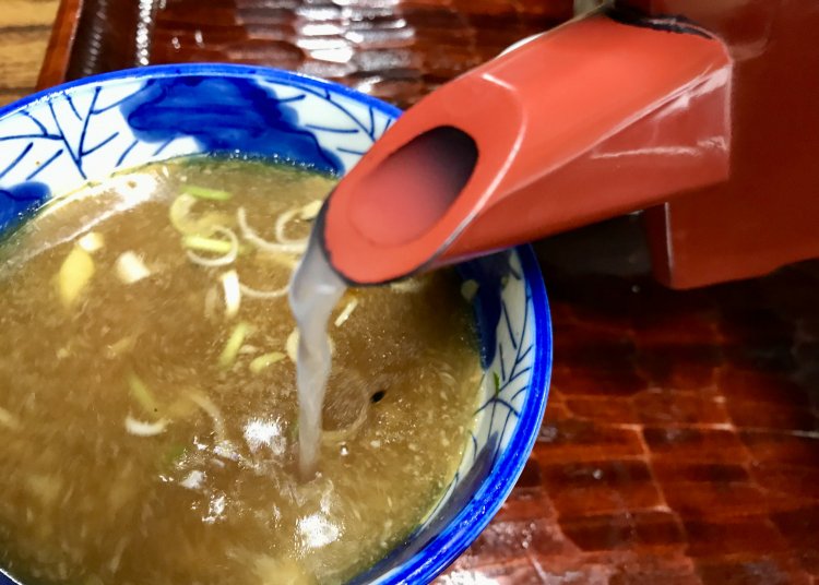 釜茹で割ったつゆをキュッと飲んでから、ごちそうさま。