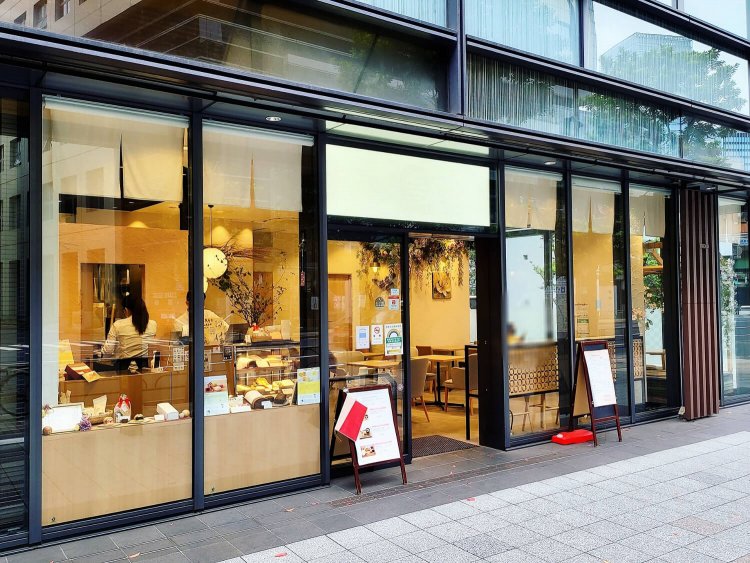 秋葉原4大三萬年堂HANARE