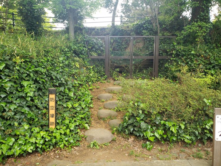 赤羽）レトロを感じる公園