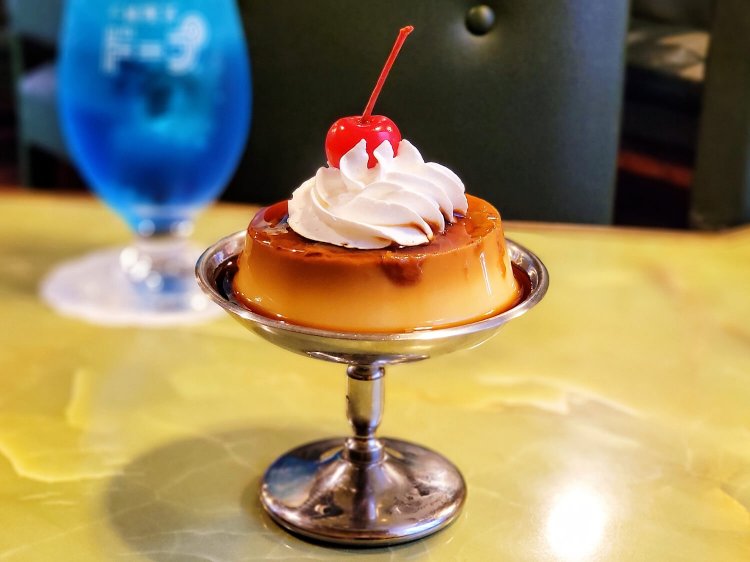 昭和プリン 580円。