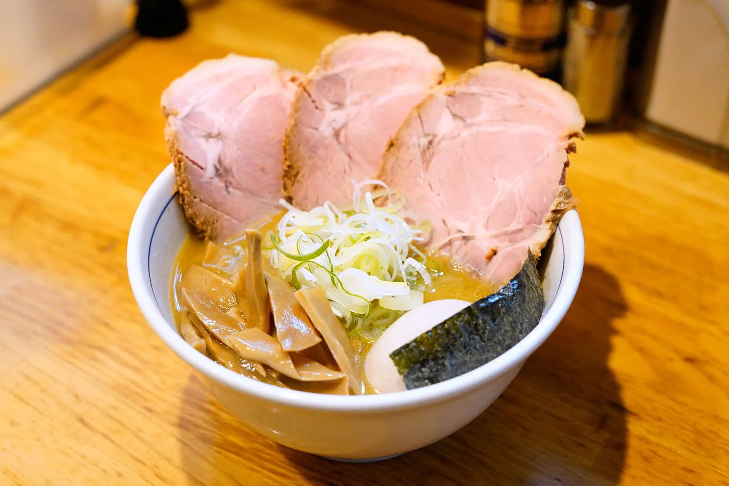 ラーメン激戦区 中野でいただくおすすめラーメン10選 中野の街は毎日がラーメン博覧会 さんたつ By 散歩の達人