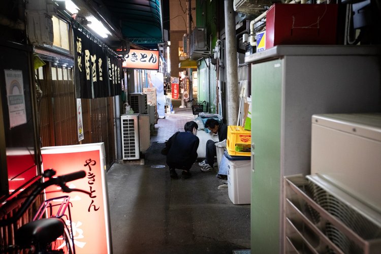 「ウロウロ男」と遭遇！