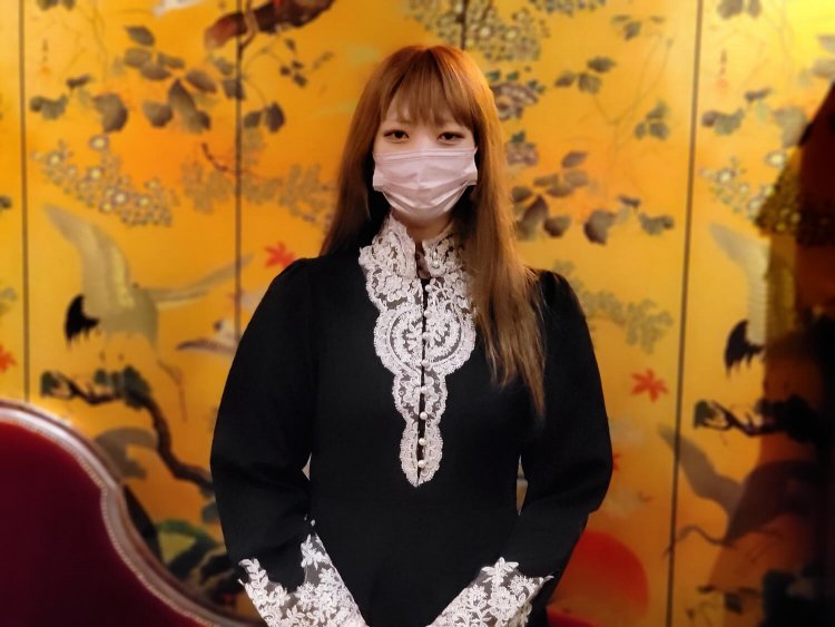 スタッフの有栖（アリス）さん。