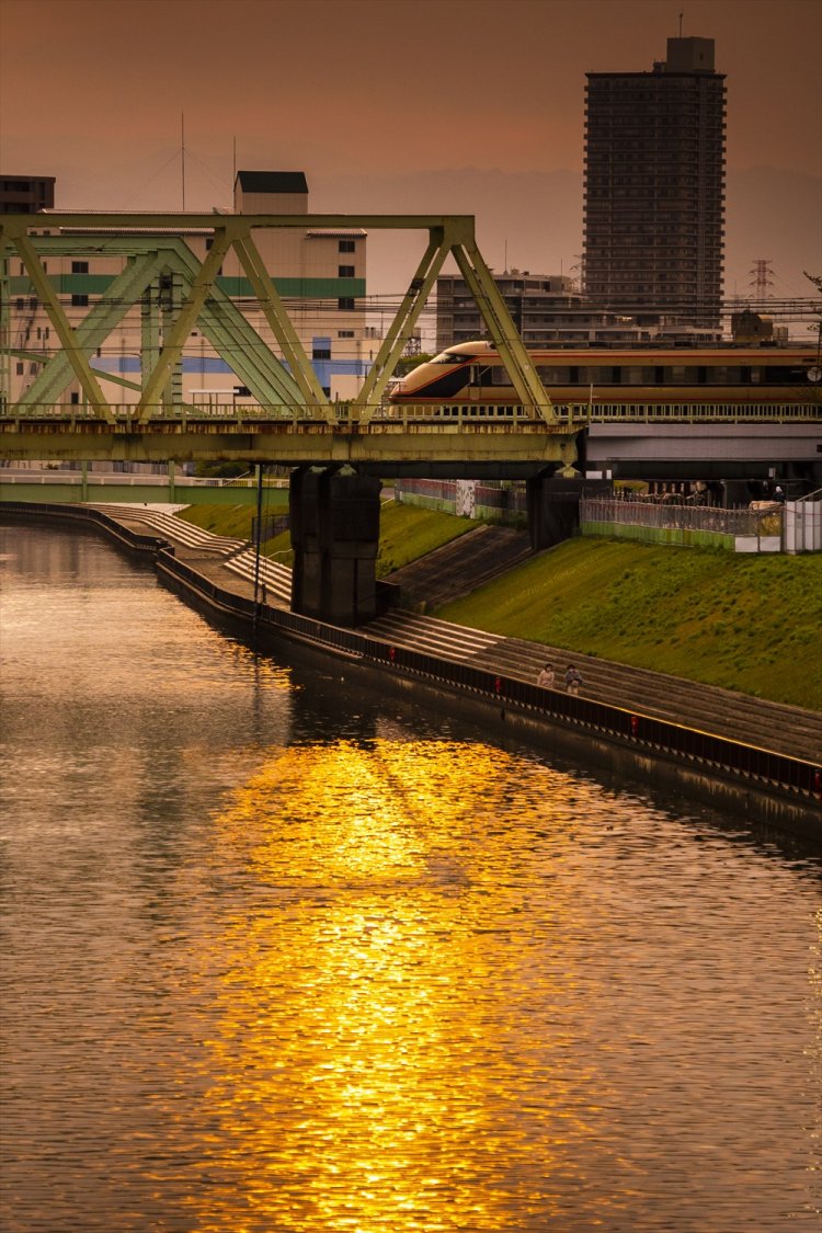 赤羽 野を越え山越えずとも、街に絶景あり　街なか鉄道ビュースポットへ
