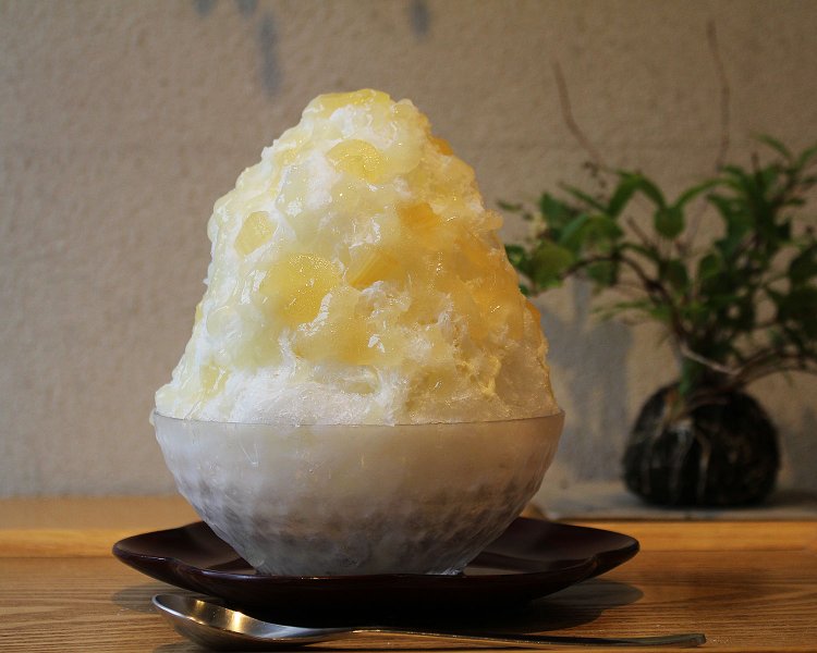 セロリのかき氷（野菜は随時変更）。