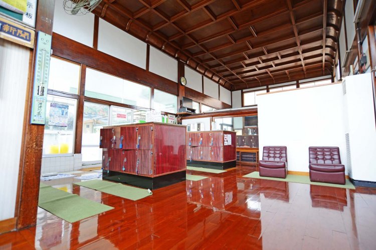 大井町_銭湯_大盛湯_04_脱衣所