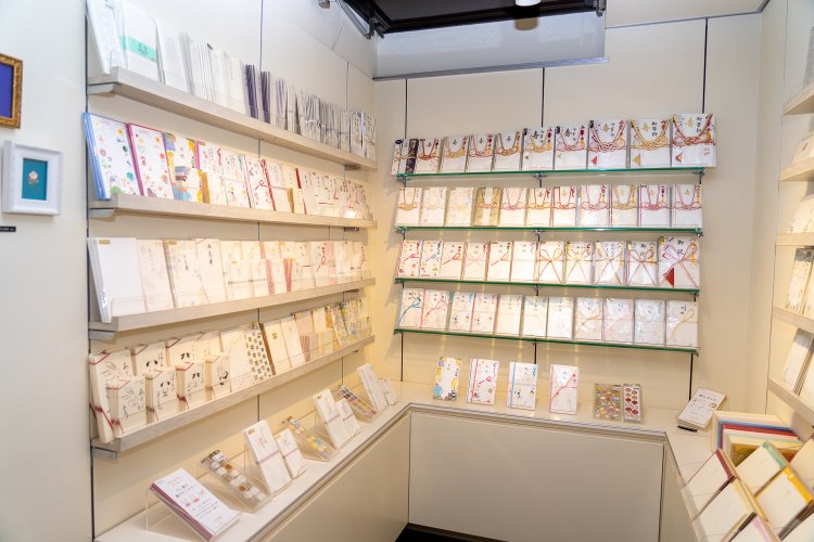 ちょっとしたお礼に使えるものから冠婚葬祭まで、幅広い「のし袋」が揃う。