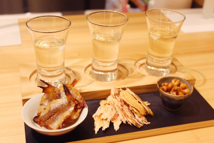 呑み&味比べセット(赤)　1500円。