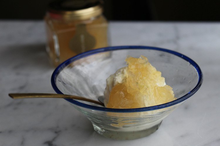 セロリのジャム。アイスクリームにかけてもおいしい。