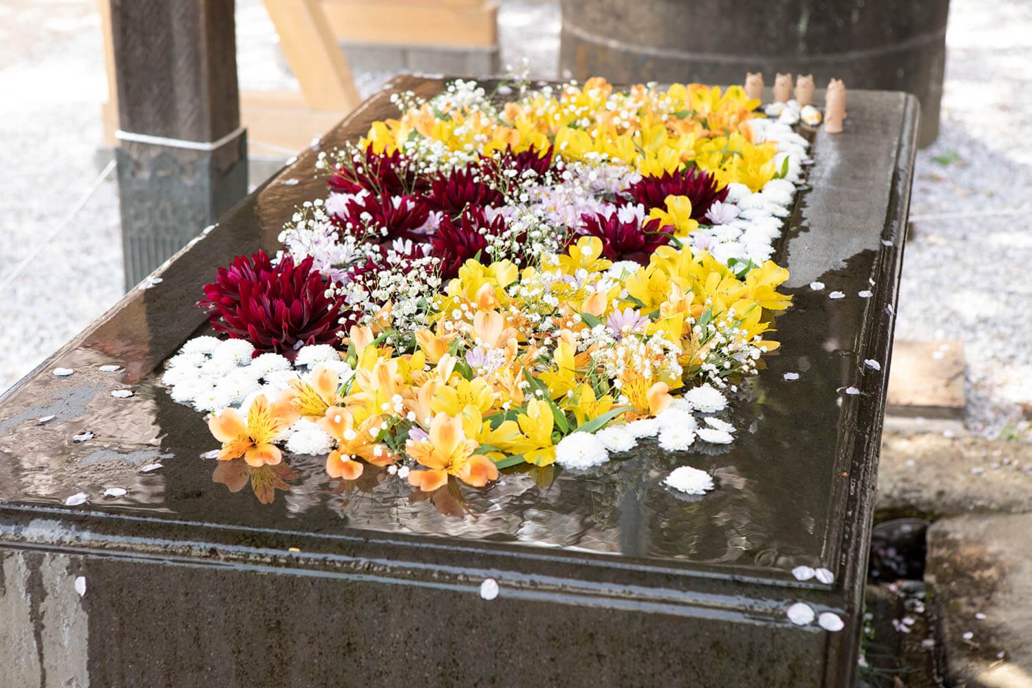 前玉神社の花手水