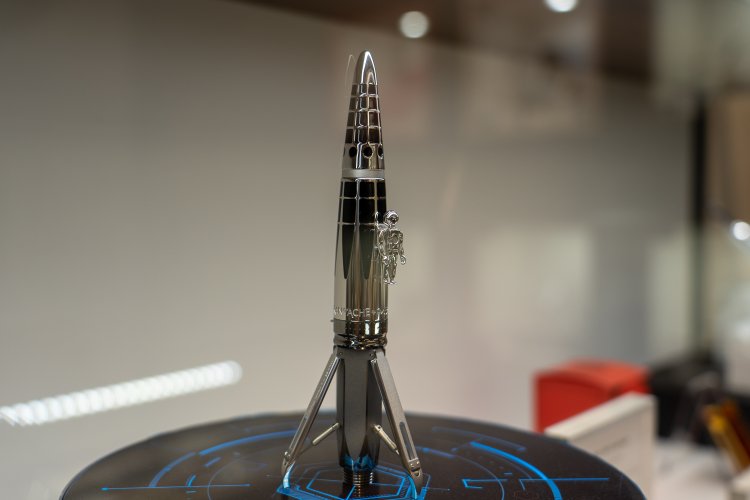 世界に99本しかないという限定品「アストログラフ」。そのお値段、なんと291万5000円！