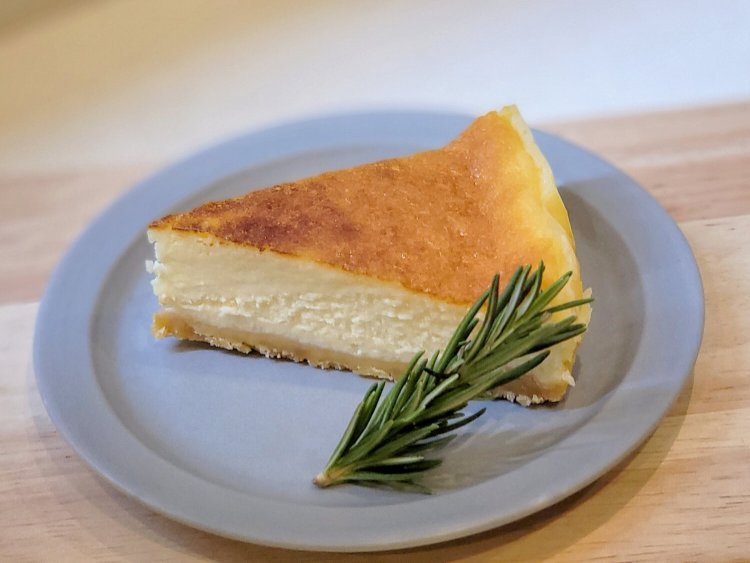 チーズケーキ 500円。