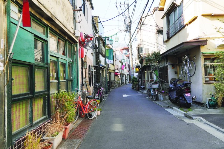 鳩の街通り商店街（はとのまちどおりしょうてんがい）